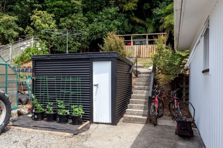 Photo of property in 10 Wai-iti Terrace, Whitianga, 3510