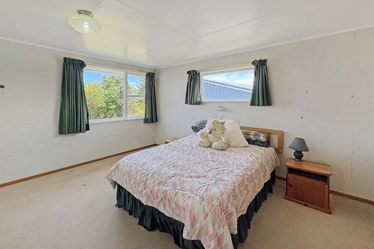 Photo of property in 140 Cornfoot Street, Castlecliff, Whanganui, 4501