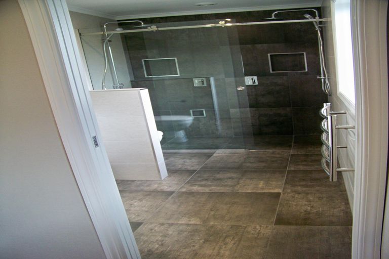 Photo of property in 23 Campbell Street, Leamington, Cambridge, 3432