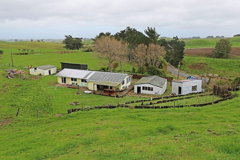 Photo of property in 852 Upper Kina Road, Oaonui, Opunake, 4681