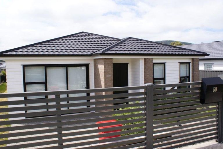 Photo of property in 59 Karearea Avenue, Kenepuru, Porirua, 5022