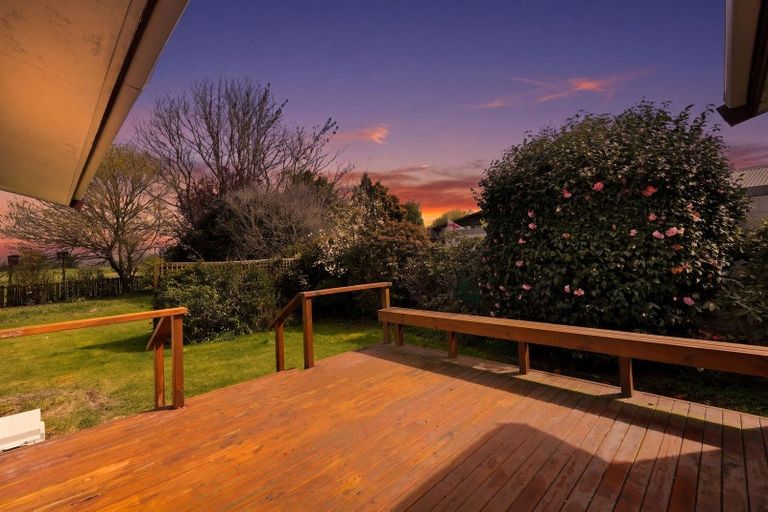 Photo of property in 6 Waimate Crescent, Tokoroa, 3420