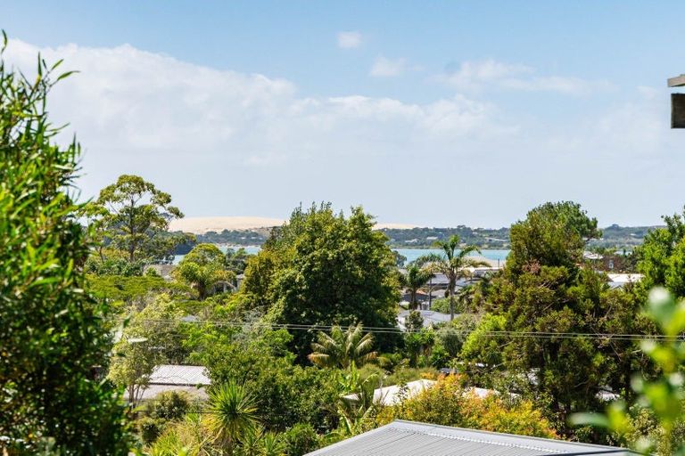 Photo of property in 8 Manuka Close, Mangawhai, 0505