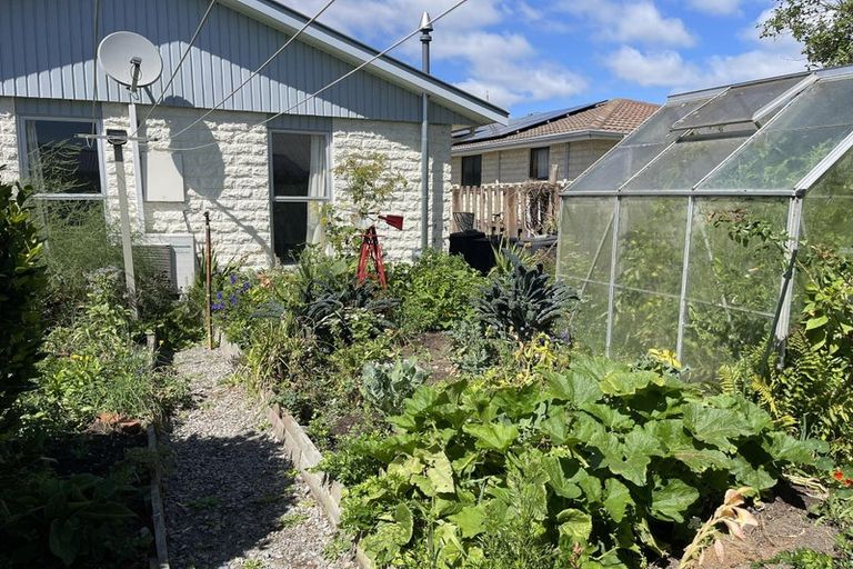 Photo of property in 1 Bush Street, Rangiora, 7400