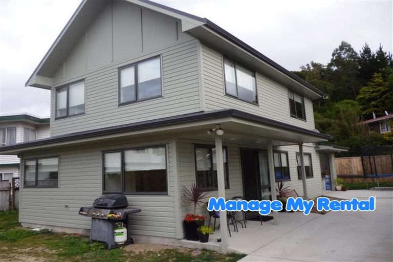 Photo of property in 28a Stokes Valley Road, Stokes Valley, Lower Hutt, 5019