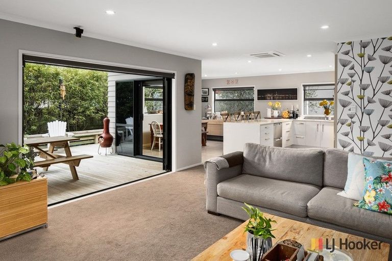 Photo of property in 14 Palm Grove, Waihi Beach, 3611