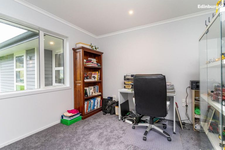 Photo of property in 11 Kens Lane, Sawyers Bay, Port Chalmers, 9023