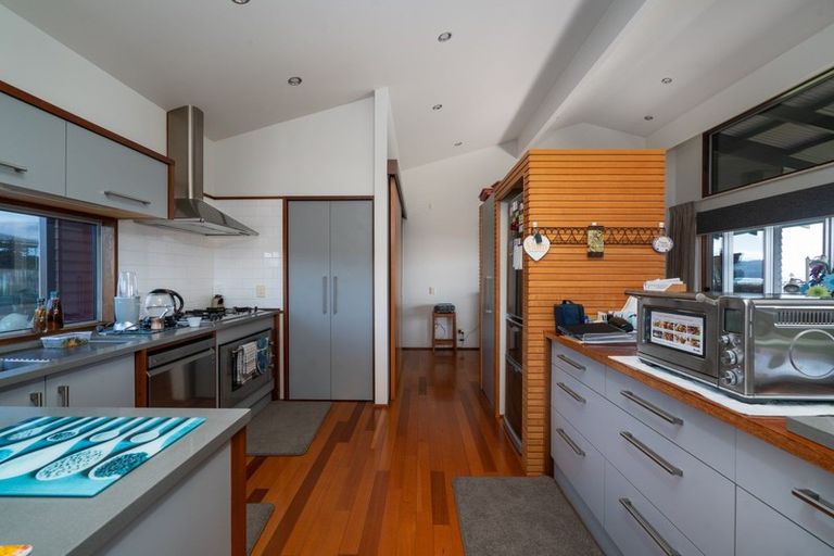 Photo of property in 13 Tawhaa Road, Waitahanui, Taupo, 3378