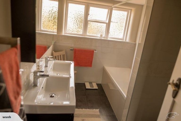 Photo of property in 10 Nelson Terrace, Seaview, Timaru, 7910