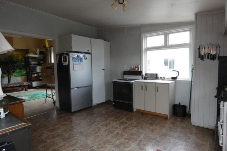 Photo of property in 129 Hall Street, Hokitika, 7810