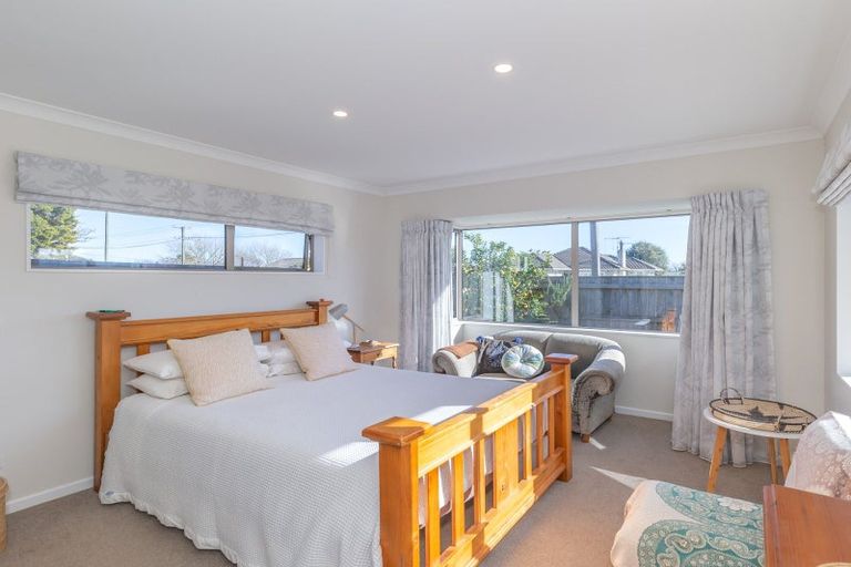 Photo of property in 45 Chester Street, Levin, 5510