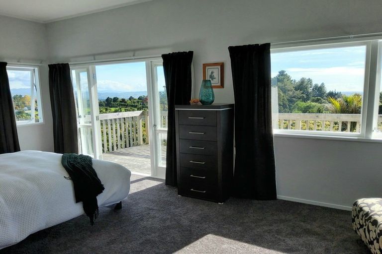 Photo of property in 14 Merrick Road, Pyes Pa, Tauranga, 3173