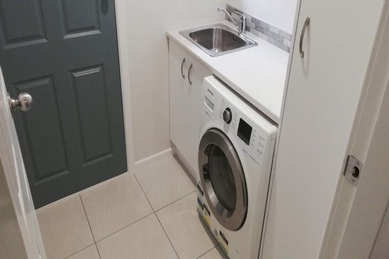 Photo of property in 23 Greenhurst Street, Sockburn, Christchurch, 8042