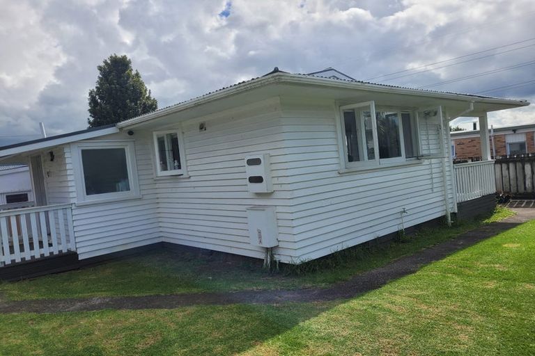 Photo of property in 39a Takanini Road, Takanini, 2112