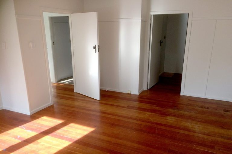 Photo of property in 75 Clevedon Road, Papakura, 2110