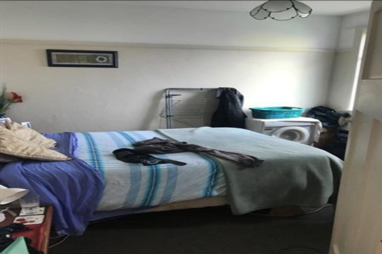 Photo of property in 127 Saint Aubyn Street, New Plymouth, 4310