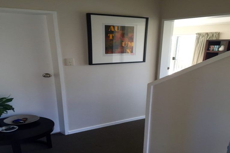 Photo of property in 5 Trilids Lane, Churton Park, Wellington, 6037