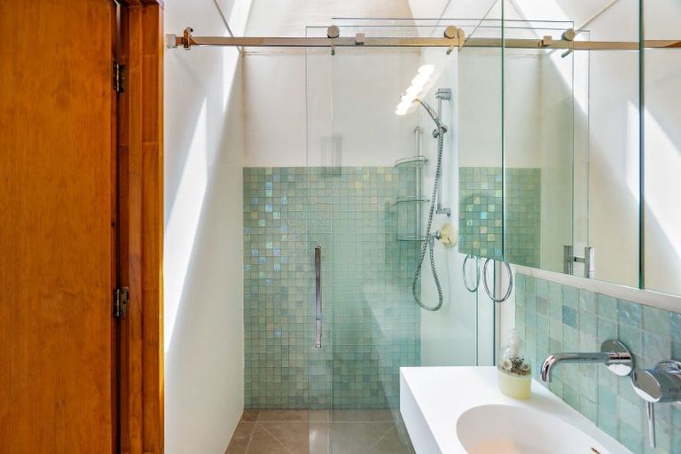 Photo of property in 77 Rogers Road, Bay View, Napier, 4104