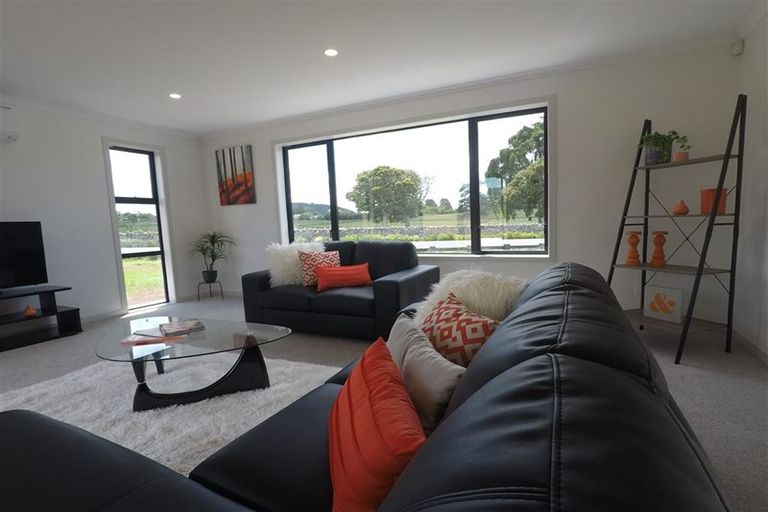 Photo of property in 14 Howie Lane, Te Kamo, Kamo, 0185