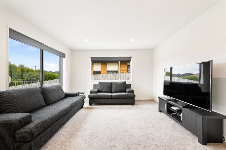 Photo of property in 14a Kotuku Street, Te Atatu Peninsula, Auckland, 0610