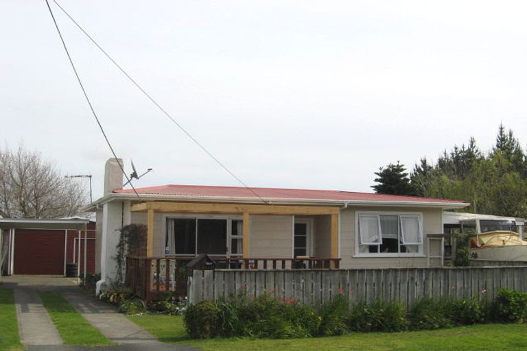 Photo of property in 81 Seymour Street, Waitara, 4320