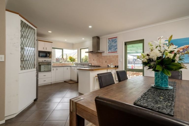 Photo of property in 53 Ocean Crest, Papamoa Beach, Papamoa, 3118