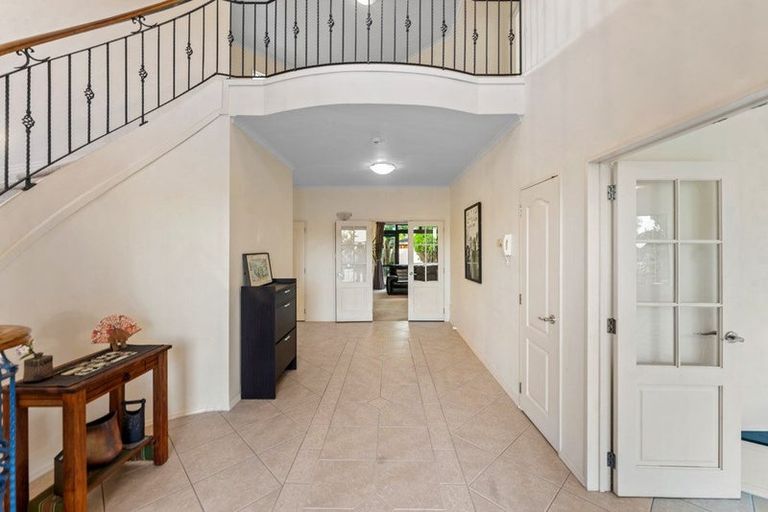 Photo of property in 13 Centennial Place, Campbells Bay, Auckland, 0630