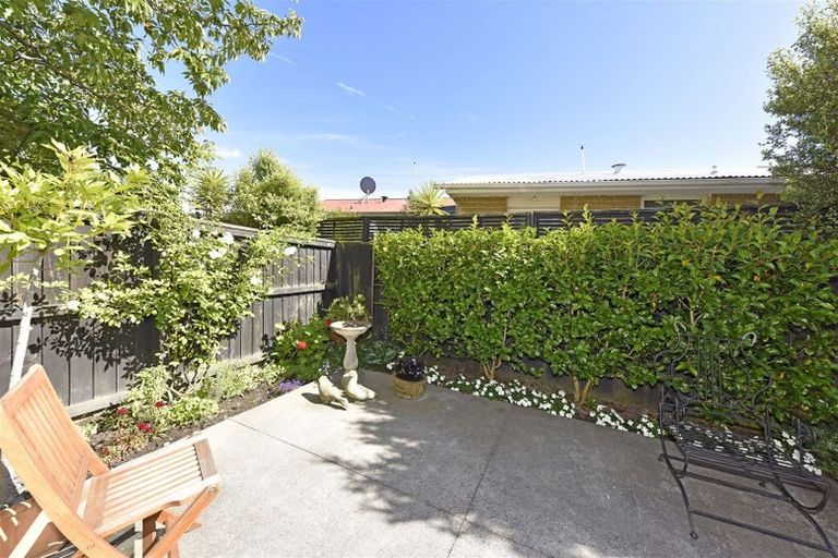 Photo of property in 39b Whitmore Street, Edgeware, Christchurch, 8013