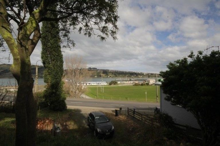 Photo of property in 157 Ravensbourne Road, Ravensbourne, Dunedin, 9022