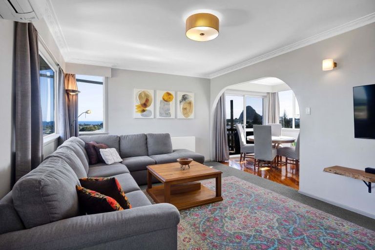 Photo of property in 15 Mount View Place, Spotswood, New Plymouth, 4310