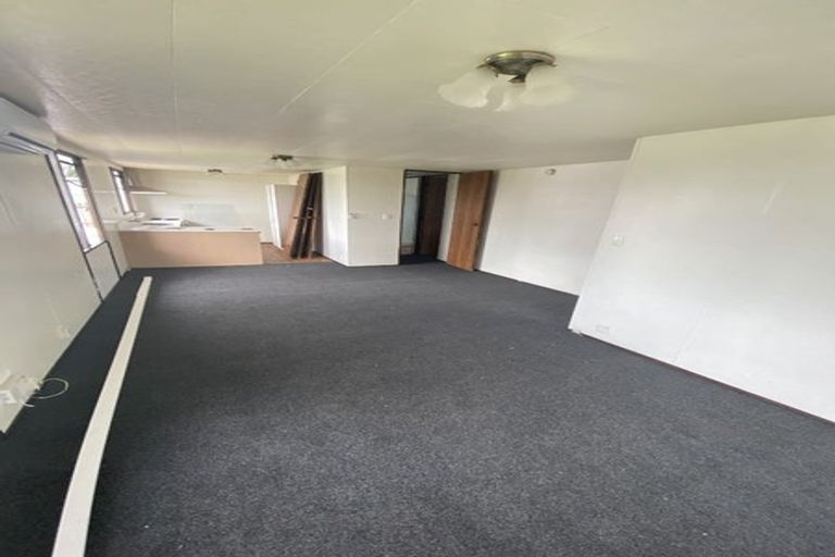Photo of property in 9/30 Gifford Road, Papatoetoe, Auckland, 2025