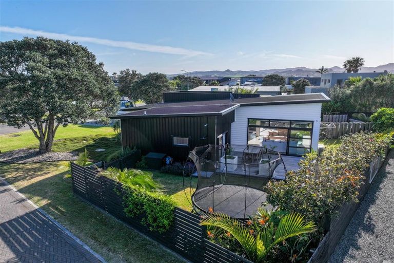 Photo of property in 3 Rita Way, Omaha, Warkworth, 0986