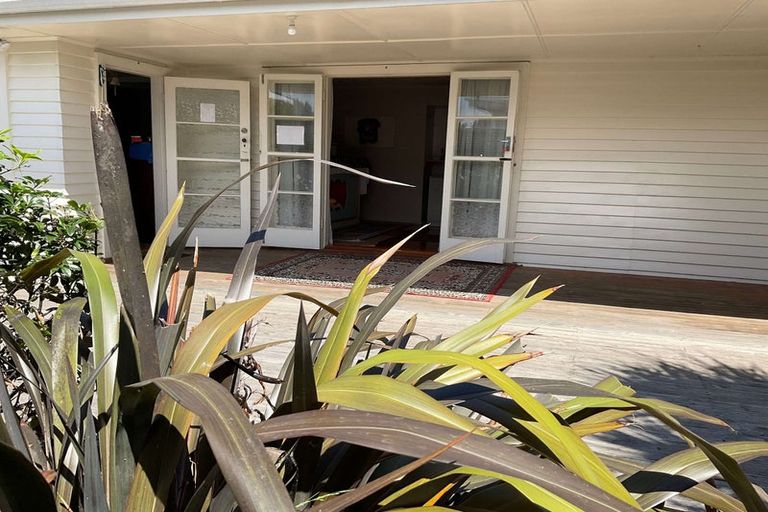 Photo of property in 73 Dunns Avenue, The Pines Beach, 7630