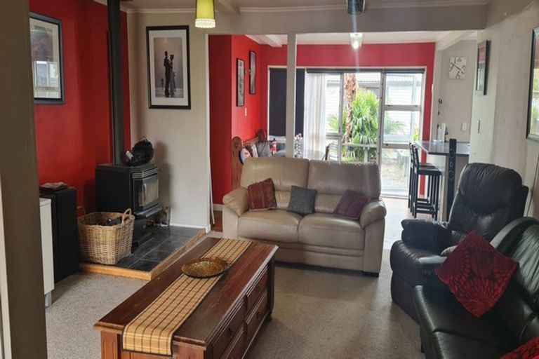 Photo of property in 55 Pohutukawa Drive, Tokoroa, 3420