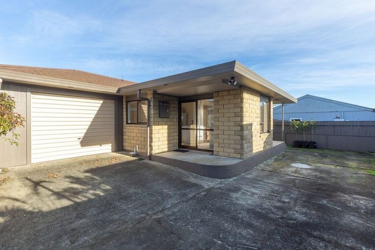 Photo of property in 2/96 Point Road, Monaco, Nelson, 7011