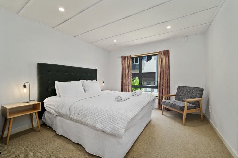 Photo of property in 1/876 Acacia Bay Road, Acacia Bay, Taupo, 3330