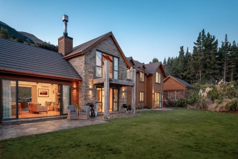 Photo of property in 1147b Lake Hawea-albert Town Road, Albert Town, Wanaka, 9382