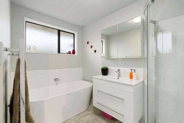 Photo of property in 49 Yellowstone Crescent, Burwood, Christchurch, 8083