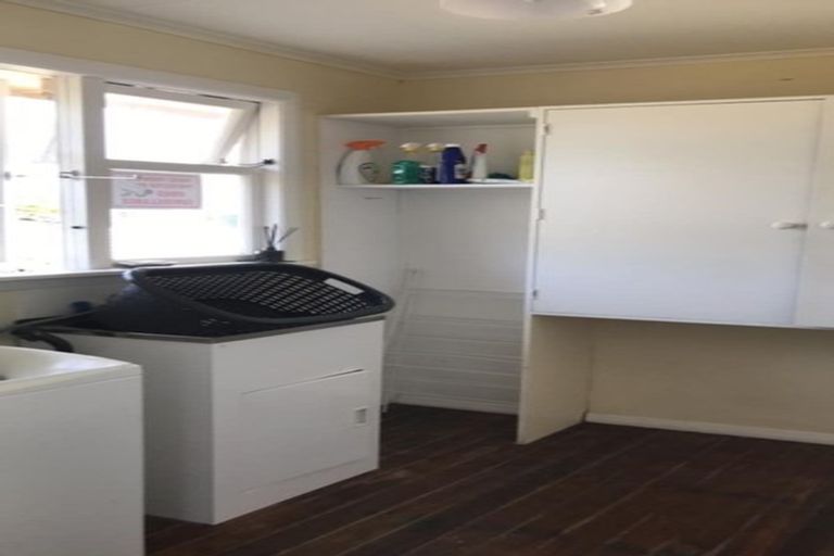 Photo of property in 32 Park Street, Foxton, 4814