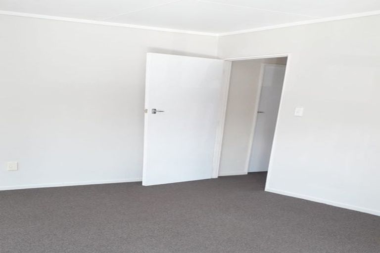 Photo of property in 15 Rossiter Crescent, Lynmouth, New Plymouth, 4310