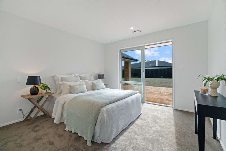 Photo of property in 5 Coopworth Mews, West Melton, 7618