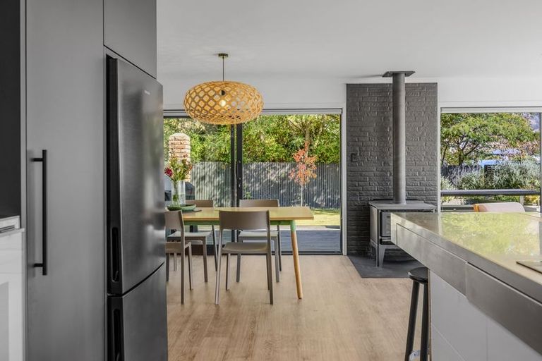 Photo of property in 13 Aeolus Place, Wanaka, 9305