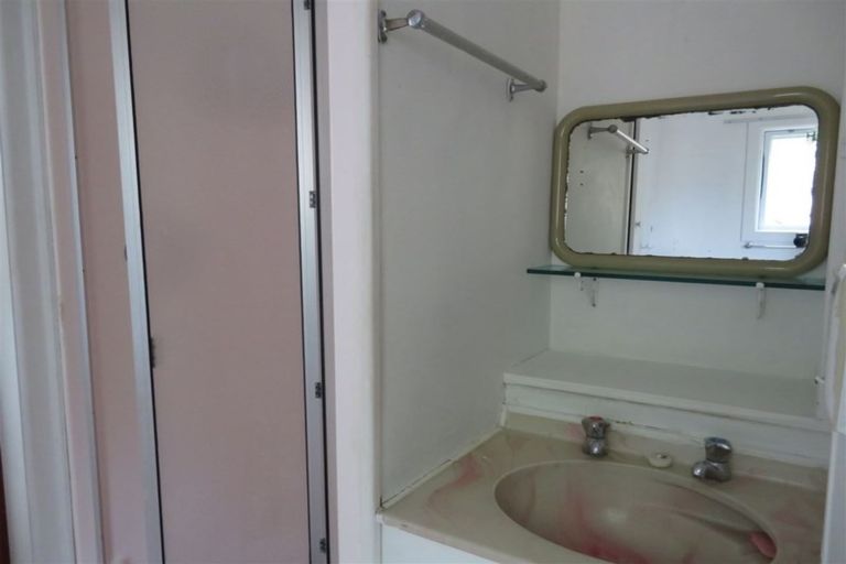 Photo of property in 7 Creagh Street, Tapu, Thames, 3575