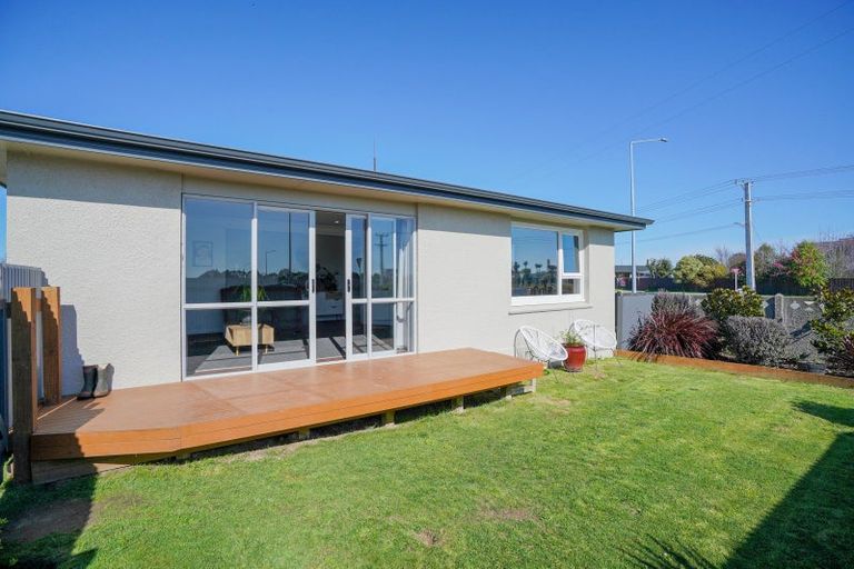 Photo of property in 6 Oteramika Road, Rockdale, Invercargill, 9812