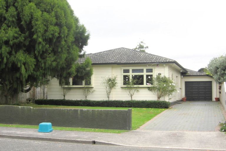 Photo of property in 15 Trinity Avenue, Epuni, Lower Hutt, 5011