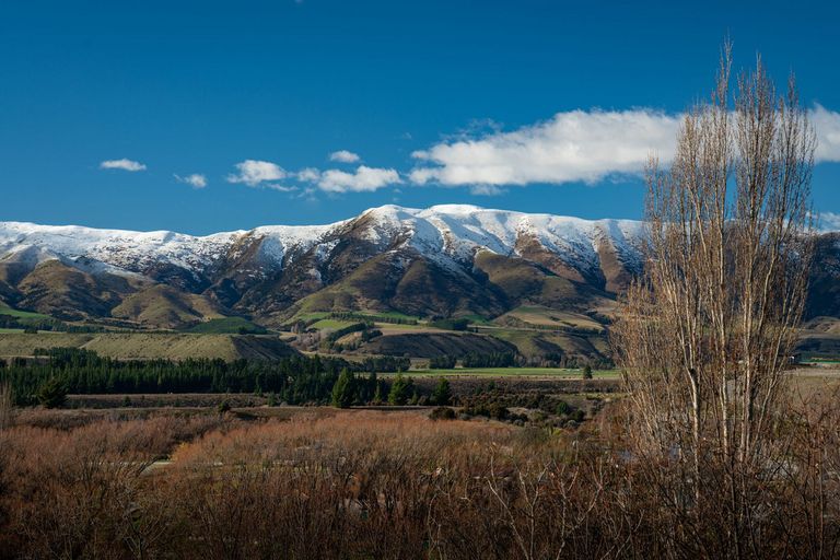 Photo of property in 4 Midrun Lane, Luggate, 9382