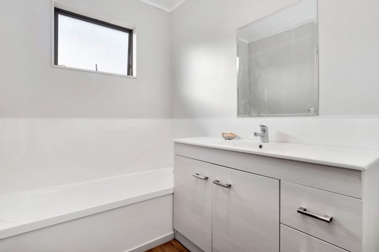 Photo of property in 3b Townhead Crescent, Bethlehem, Tauranga, 3110