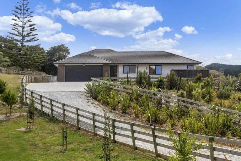 Photo of property in 996 Kaipara Flats Road, Kaipara Flats, Warkworth, 0984