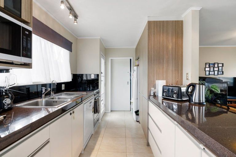 Photo of property in 384a Kahikatea Drive, Dinsdale, Hamilton, 3204