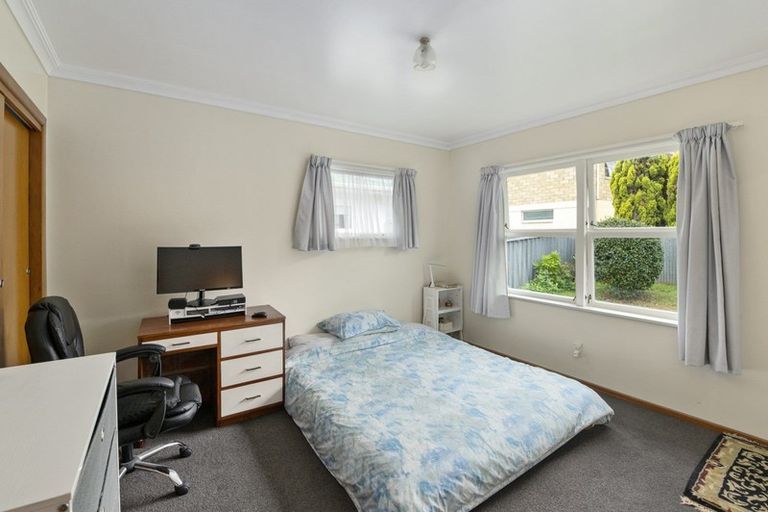 Photo of property in 36 York Street, Levin, 5510